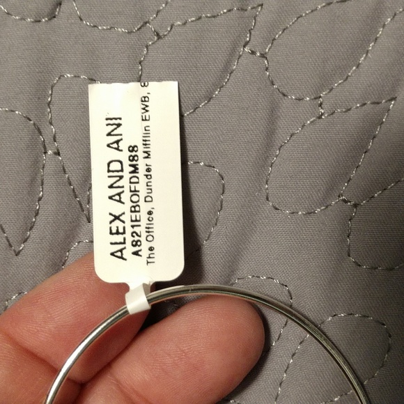 NWT! Alex and Ani The Office Dunder Mifflin bracelet - Picture 4 of 7